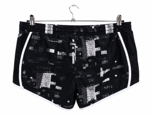 Дамски къси панталони Under Armour XL